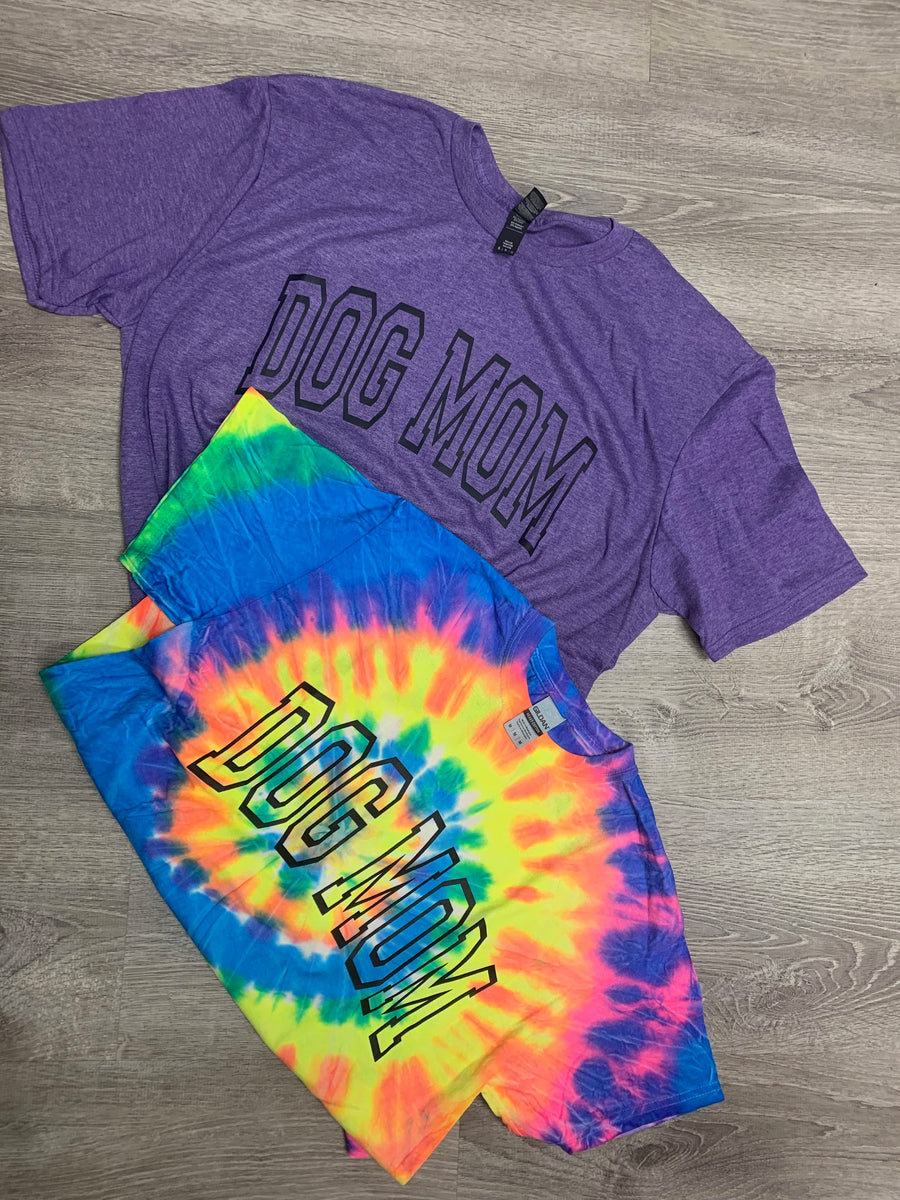 Dog Mom Tee